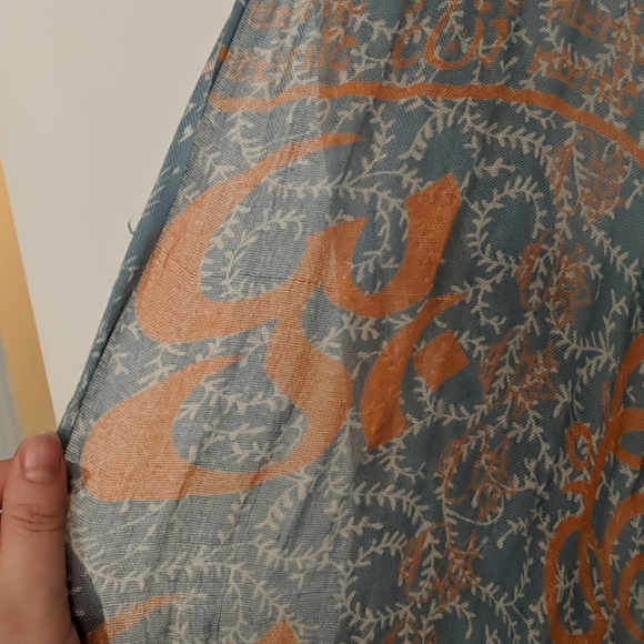 Scarf - Picture 2 of 2